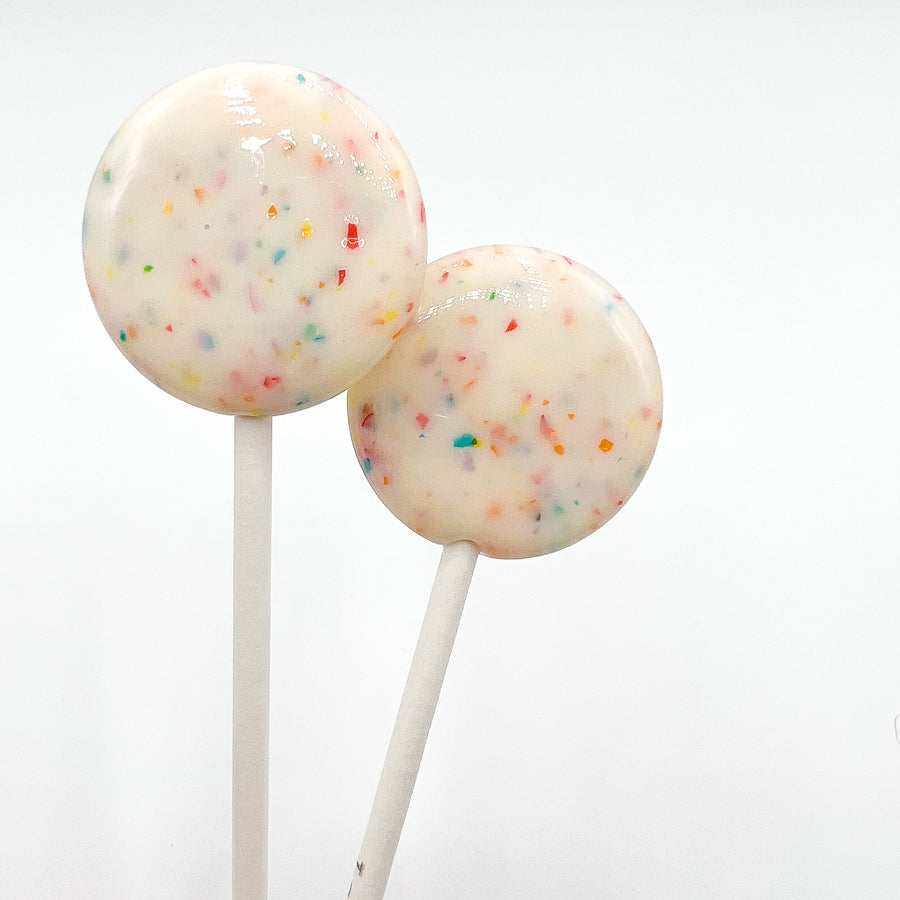 CakePop Popcorn Lolly (Sweet Frosted Cake + Salted Buttery Popcorn)